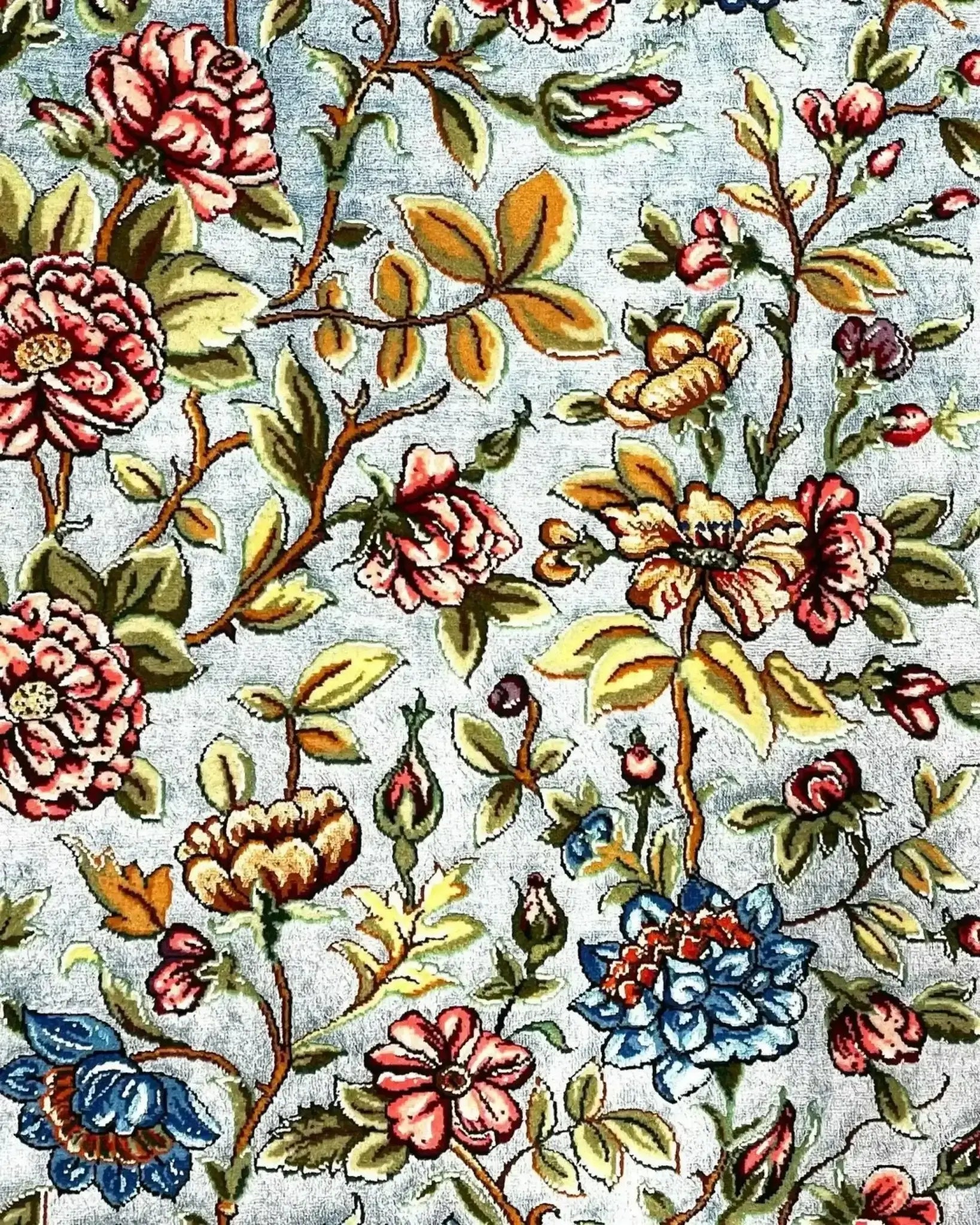 Traditional Persian rug from Isfahan by weaver Mirzaei, featuring silk and wool pile